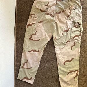 Men's Desert Camo Cargo Pants - Tan & Green